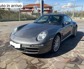 PORSCHE 911 Carrera 4 Coupé