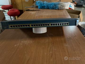 Switch Cisco C2950 -24