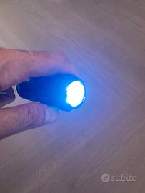 Luce di emergenza tascabile e ricaricabile