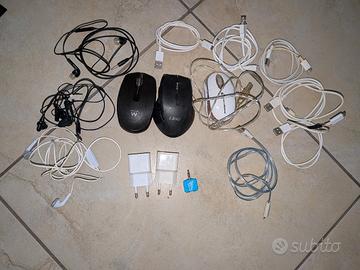 Lotto di oggetti elettronici rotti/non funzionanti