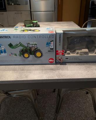 SIKU Control John Deere 7310R