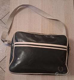 borsa Fred Perry
