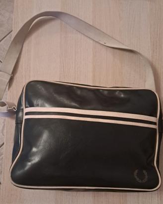 borsa Fred Perry