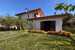 Casa indipendente - San Floriano del Collio