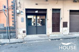 Paterno' - bottega commerciale id: pa032vb