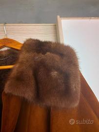 montone in pelliccia di visone