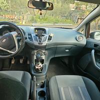 ford fiesta  benzina 