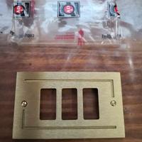 Placca ottone ADL Fonderia 3 posti Bticino Magic