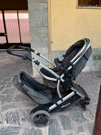 Passeggino fratellare /gemellare Hauck