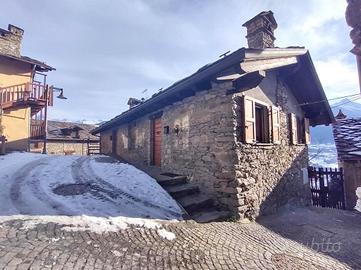 SAINT NICOLAS Frazione Gratillon