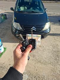 Duplicazione chiave auto con telecomando 