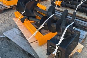 Trivella per minipala (skid)