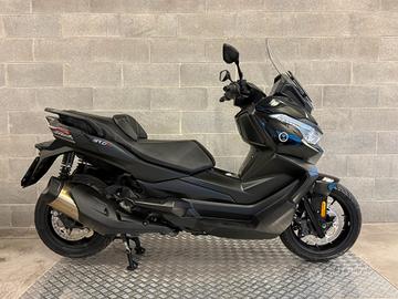Voge Sfida SR4 400 Prova Riscatta o Rendi.