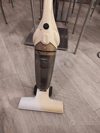 Aspirapolvere senza sacco