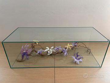Teca con fiori in pizzo di Cantù
