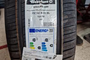 Due GOMME 245/45R20