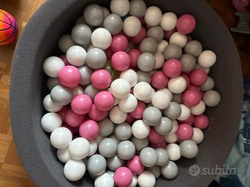 Piscina di palline