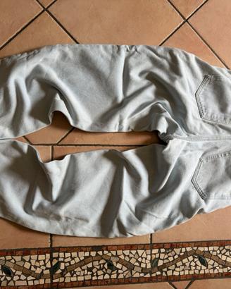 Pantaloni larghi