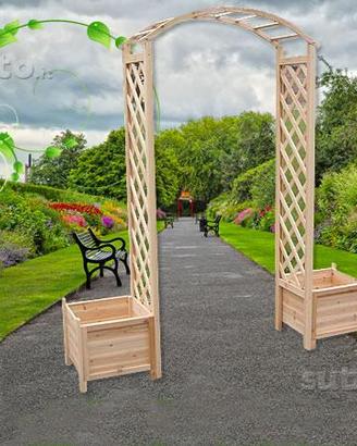 Pergola ad arco grigliato in legno massello con fi