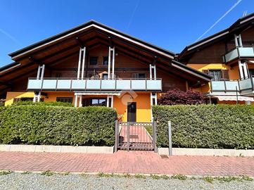 VILLA A SCHIERA CENTRALE A SAN MAURIZIO CANAVESE