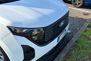 Furgone Ford curier ancora in garanzia