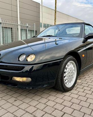 ALFA ROMEO - Spider - 2.0i 16V Twin SparkGTV