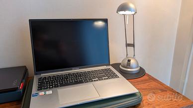 Asus vivobook F1605Z