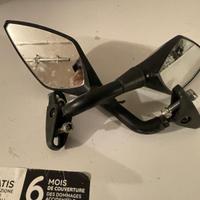 Specchietti e cavalletto moto
