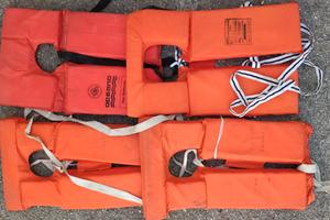 N. 4 Giubbotto di salvataggio salvagente adulti