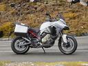 ducati-multistrada-v4-1160-s-red-adventure-travel-