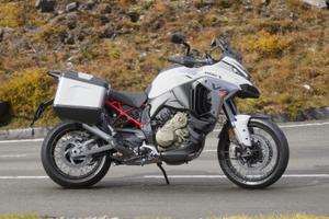 Ducati Multistrada V4 1160 S Arctic white Adventur