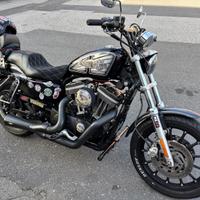 Harley Davidson sportster 1200 roadster