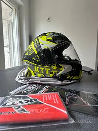 Casco KYT NZ-RACE