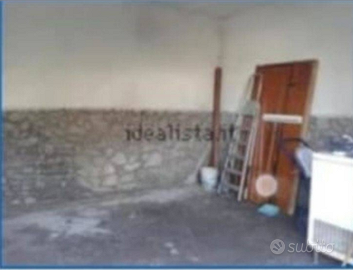 Box con serranda elettrica