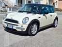 mini-mini-1-6-16v-one-de-luxe-neopatentati