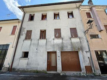 CASA INDIPENDENTE A VALDOBBIADENE