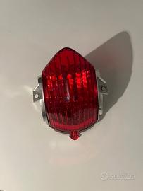 Faro posteriore Aprilia sr r 50