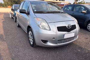 TOYOTA YARIS 1.0 GPL