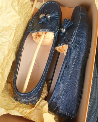 Mocassini Tod's da donne num. 37 NUOVI