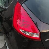 Fanale posteriore sx Ford Fiesta