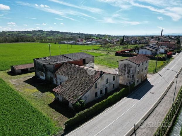 TER. RESIDENZIALE A MONTECCHIO PRECALCINO