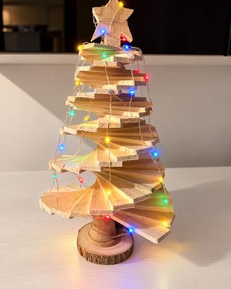 Albero di natale artigianale in legno