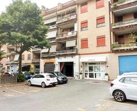 Rif.46 Locale Commerciale Albano Laziale Castelli