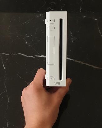Nintendo Wii + 2 telecomandi 