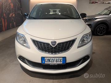 Lancia Ypsilon 1.0 FireFly 5 porte S&S Hybrid Ecoc