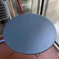TAVOLINO ROTONDO CON SEDIE