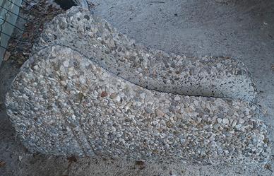 Coppia portabiciclette in cemento da giardino