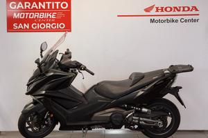 Kymco AK 550