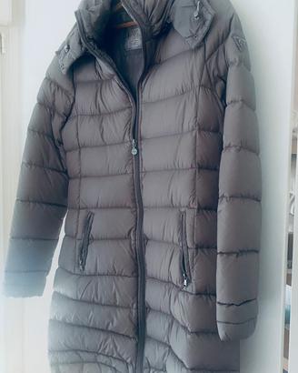 PIUMINO GUESS