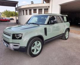 LAND ROVER Defender 110 3.0D I6 300 CV AWD Auto